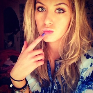 Im here to tweet and live life ❤❤❤❤❤❤ #Blonde #BlueEyes #Livin #followback