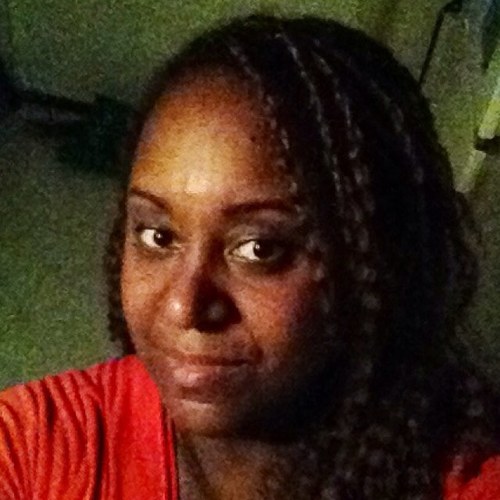 leelou3333's profile picture. 