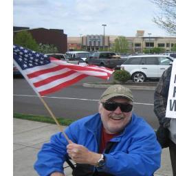 Retired Chicago Cop.
US Navy Vet.
Proud Member of Clackamas County  CFP