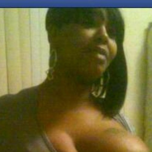 MsPrettyPigg's profile picture. 