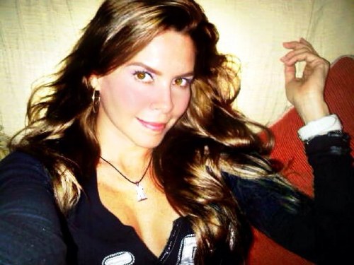 elinuzzo's profile picture. 