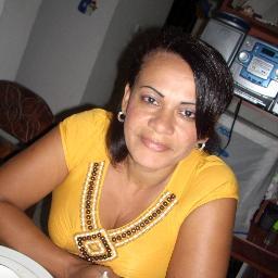 raqueldecorona's profile picture. 100% CHAVISTA▬MADURISTA COMPROMETIDA CON LA REVOLUCIÓN Y CON LOS MORRALES DE ADÁN Y CHAVEZ,LO JURO CON MADURO.