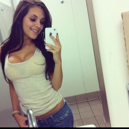 Follow me, i follow back;)