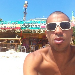 yanq_20's profile picture. 