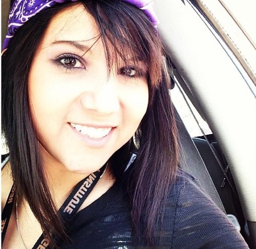 ShayPoe89's profile picture. My daughter is my life. I live with my very best friend Starr & her son Ayden. They keep me sain.