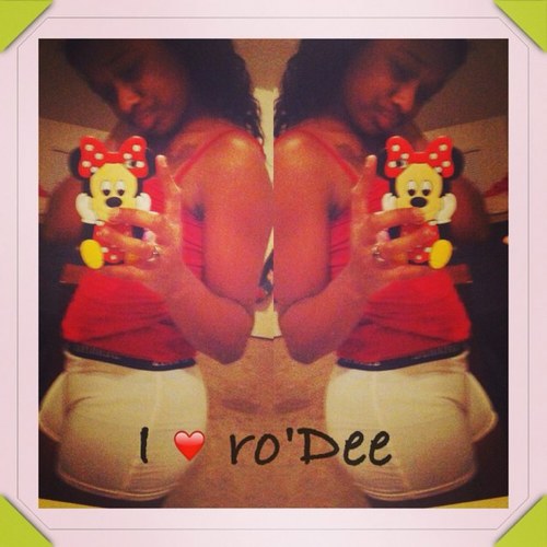 Its either yu follow me or yu DONT either way my name still gone be (YAH-REe),clickk the Follow Button! also follow me @_thegirlwitdaredhair