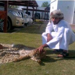 سترحل عن تويتر يوماً .. وستبقى تغريداتك ترسم لنا صورتك .. كن جميلاً فوق الأرض وتحتها..
