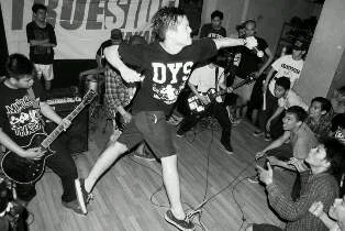 Sense Of Pride are : @edyy_zanetti - vocal @Dimas_adhiyasa - guitar @Icann_ - bass @sharpxknives - drum @dendygotsxe - guitar