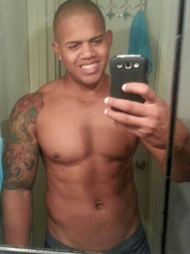 Amigo de mis amiguitos, amante de las mujeres bellas y experto del sexo :)  I(L) CUBA