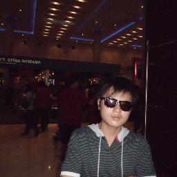 Additional Drummer.. 15 y.o, Live in Jember.. Do All Things For GOD.. :)
