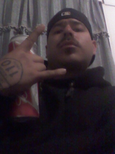 up and coming rapper trying to make it big!!