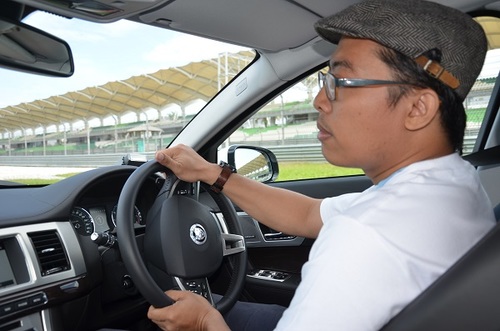 ---- Motoring Journalist since 2003 ----