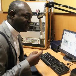Professeur de Communication ; Docteur en communication sociale