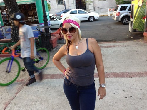 Larubiamonik's profile picture. 