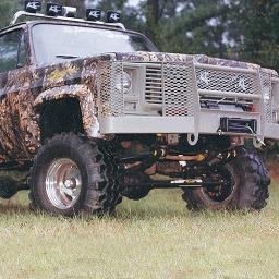 Enjoy fishing, mudding, hunting, football, girls