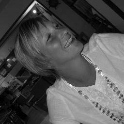 Lizzie_Bee123's profile picture. 