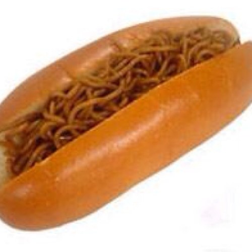 YAKISOBAPAN_bot's profile picture. 某購買部の焼きそばパンに関する非公式bot。現在自動フォローバックの試運転中です。気長にお待ち下さい。こんな焼きそばパンが嫌だ‼という方はフォローを推奨しかねます。