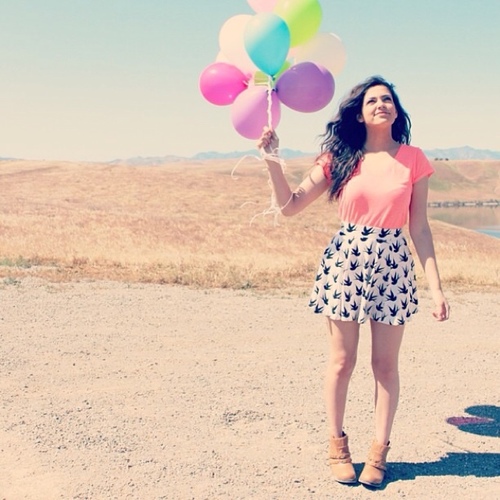 ErikaRuizLCRP's profile picture. I just want to like, hug your face