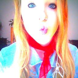I fall in love with Demetria Devonne Lovato. Proud Lovatic!  @Martin_Harich love you!! 3 @BenjaminLasnier u're so sexy :3