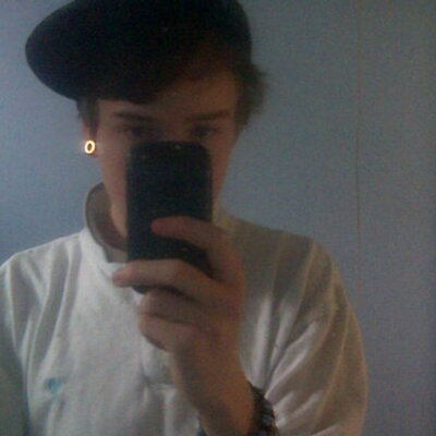 Profile Picture of Taylor Lee David (@Taylor_muncher) on Twitter