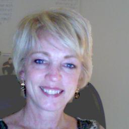 Interactive Marketing Specialist @HealthBridgePOC & @physiciansweekly. #Internetmarketing, #SEO, #SocialMedia,  #CreativeServices, #graphic_design, #writing.