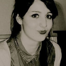 raquelsexto's profile picture. Zambulléndome en Social Media y Marketing digital. Amante de la tecnología y la música. Experta en meterme en líos. Me hice viajera.