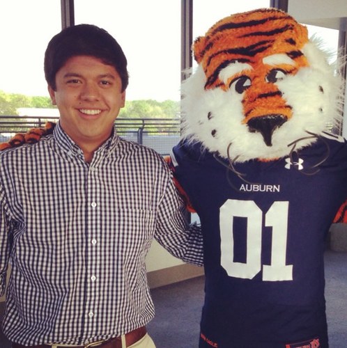 jmcorona_'s profile picture. War Eagle!