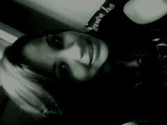 a vida me ensinoow a nunk desistir,
nem ganhar,nem perder mais procurar evoluir ~ Prima da @Thaynna_kaulitz :*