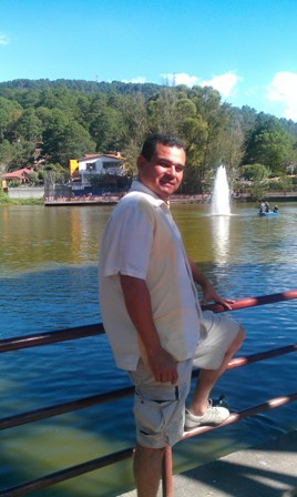 Periodista, buen amigo, motagüense, Hijo de Dios.