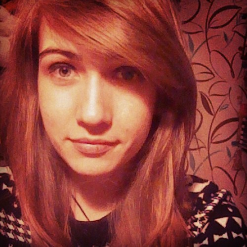 just_lera's profile picture. чаще всего, это сарказм.