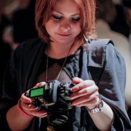 A London based photographer who specialises in highly stylised, artistic shots. 
Add me on Facebook - http://t.co/jd4TX0Vp
