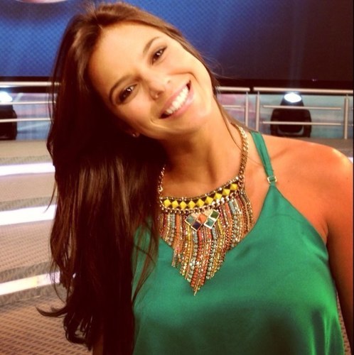 SORRIA MAIS, E LEVE A VIDA SIMPLESMENTE.