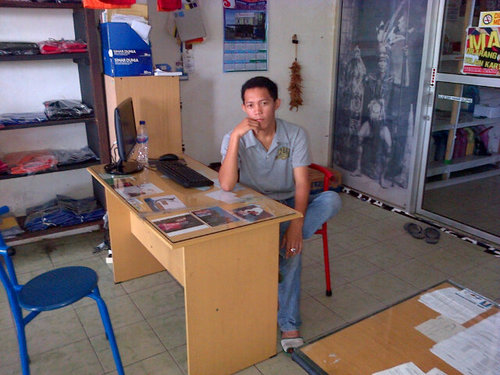 Simpel, enjoy, apa adanya, ulet,
