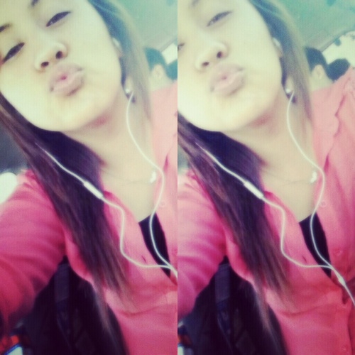 Hello ♥ . . Im 14 , Live In Avenal, Califas. Taken By The Best♥