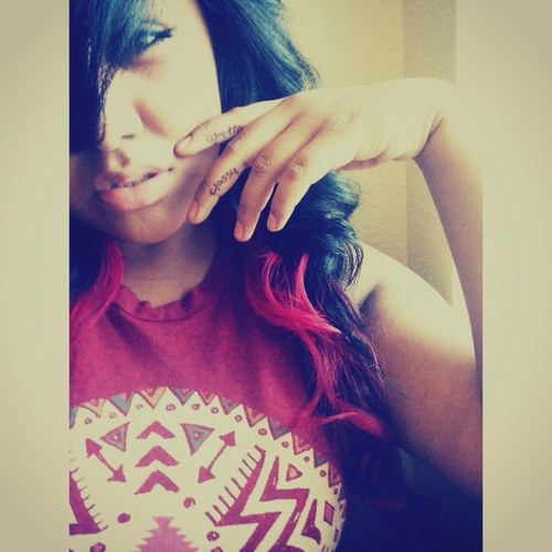 Loraina . 16 Years in this world Grade ,1o Follow Please, I'll Love you FOREVER! c;♥♥