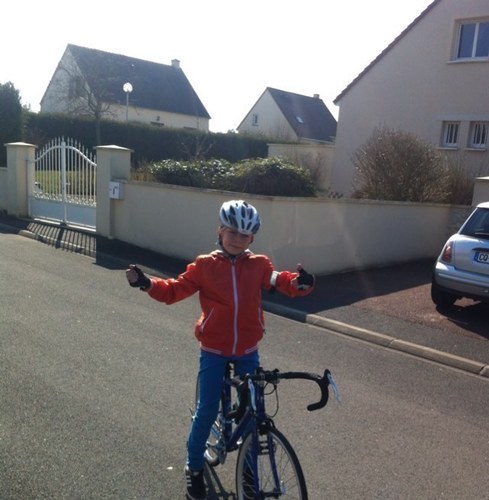 Timothe supporter de Caen et de Thaon de foot. . Cr7