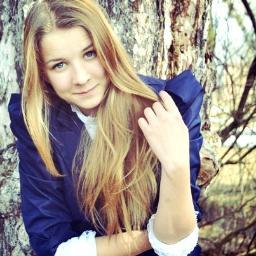 - Коротко про себе... неврівноважений психічний стан... схильна до агресивної неадекватної поведінки... одним словом... лапочка )))
