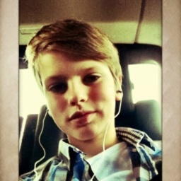 willisriqwr's profile picture. 