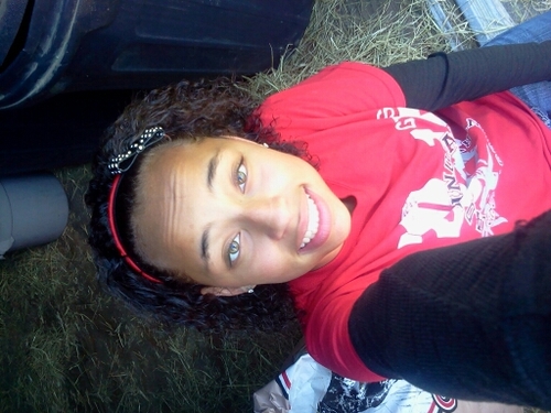 kik:ayoopooh15 IG:lightskinbeauty15 always had a small circle but even then how do you know who's real?