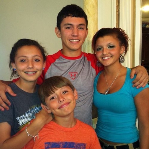 holcomb2104's profile picture. 