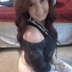 Mick_Durmottx0's profile picture. and i smile because i have nothing to frown about.