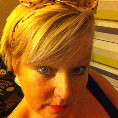 Slightly scatty blonde 40 something who loves living life to the full....not too keen on the work that I have to do to fund the  living life to the full lol