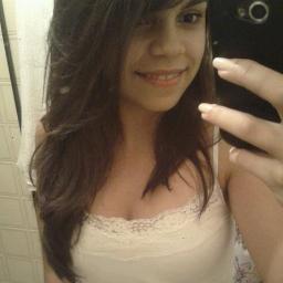 Eu sou uma pessoa legal.Dou risada de coisas bestas,tenho atitudes imaturas, sou cabeça de vento,mas apesar de tudo isso,eu sei ser feliz. (Bruno Mars)!'