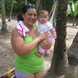 madre de familia y bioanalista pela bola