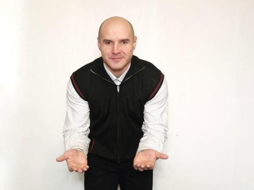 Пробежки по утрам, употребление безопасных продуктов, полный отказ от вредных привычек могут существенно продлить ваше жалкое существование.