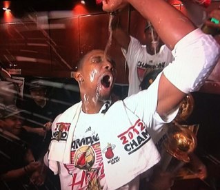 Funnychrisbosh1's profile picture. #teamfollowback im chris bosh parody account