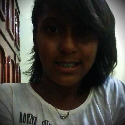 Otome , Rocker , Game , Chata , Sincera , 14 aninhos *-* , Solteira , Zombies , Violão , Animes , Mangás e Livros *-*