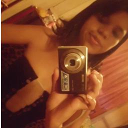 luanacezar's profile picture. 