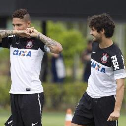 ● Primeiramente claro que eu NÃO SOU o Pato muito menos o Guerrero sou apenas uma FÃ que teve a idéia de fazer um FÃ CLUB pro @PaoloGuerrero_ e @pato7oficial