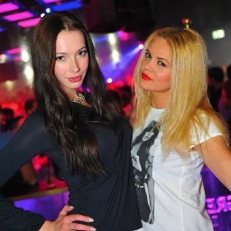 CEO and Designer of Limette Design. I am young and ambitious and know exactly what I want! ;-)